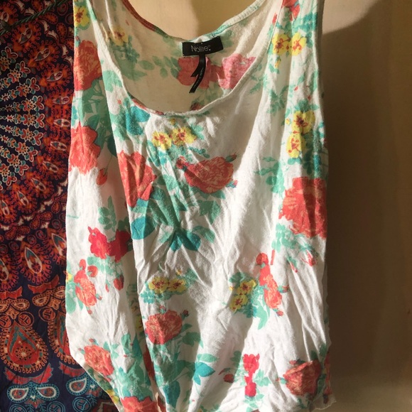 floral tank top - Picture 1 of 3